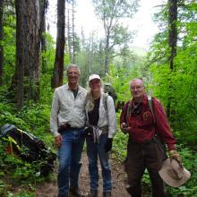 AE7AP, AE7AQ & N7RR on trail