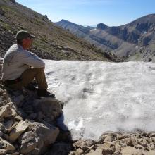 A welcome snowbank near the summit