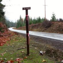 B-5000 sign from WA 141