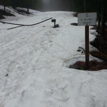 Road 6048 Gate to Red Mountain trail