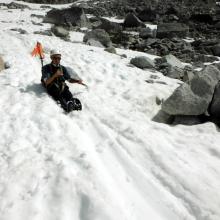 Descent glissade on Aasgard - the fun part