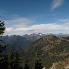 Views of many Central Cascade mountains on return trip on Kachess Ridge. 
