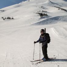 K7MAS - Top of Pine Marten Chair, skiing to Summit Express Chair with heavy pack