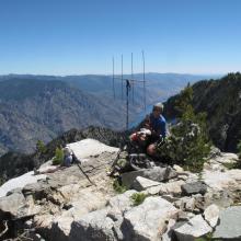 KG7EJT Operating Position on Graham Mountain.  Lake Chelan far below.