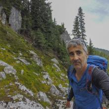 Steep, bouldery & mossy terrain on return.  Photo KG7EJT.