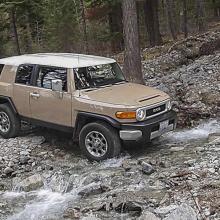 Tim's FJ Cruiser , cruising to Hicks Butte TH!