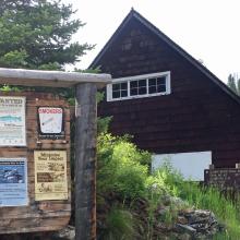 Trailhead at old barn.